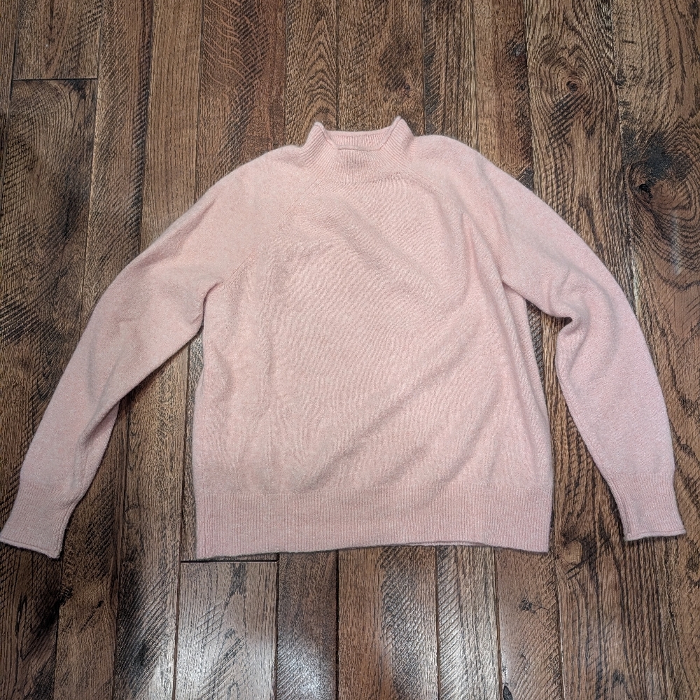 J crew pink sweater size M.